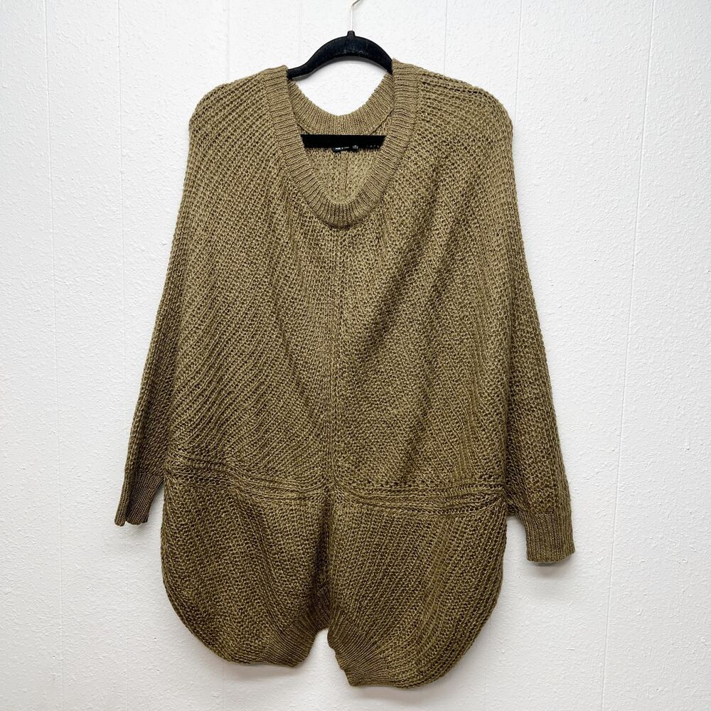 Vertigo Ribbed Balloon Sweater Womens Small Lightweight Warm Cozy Long Length